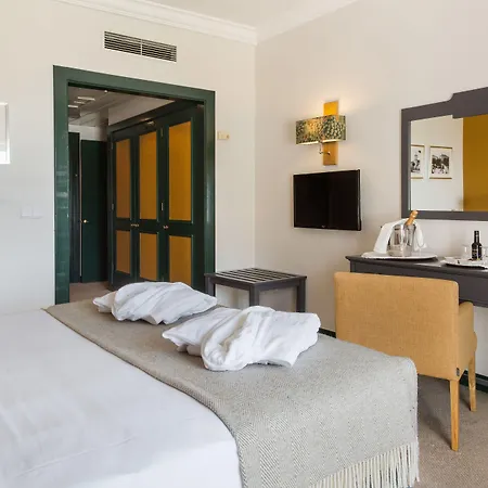 Conimbriga Do Paco 4*