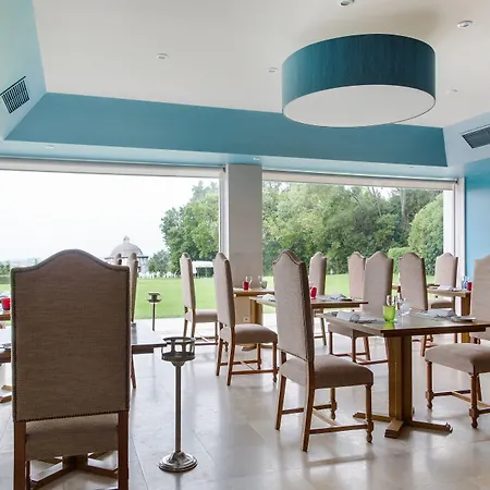 Conimbriga Do Paco ホテル