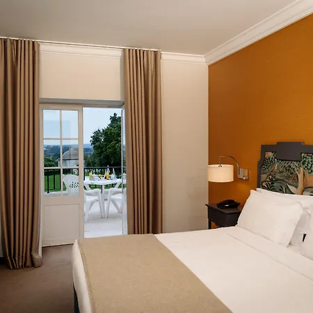 ホテル Conimbriga Do Paco 4*