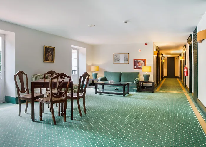 Hotell Conimbriga Do Paco