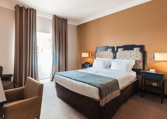 Hotell Conimbriga Do Paco 4*